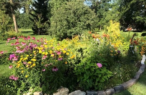 Elkhorn House | Romantic Getaway in a Bed and Breakfast Lodge with Garden Views in Elkhorn, Wisconsin