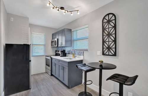 Poinciana Park Apartment | Rustic 1BR Apt in FTL with Kitchen & Pool