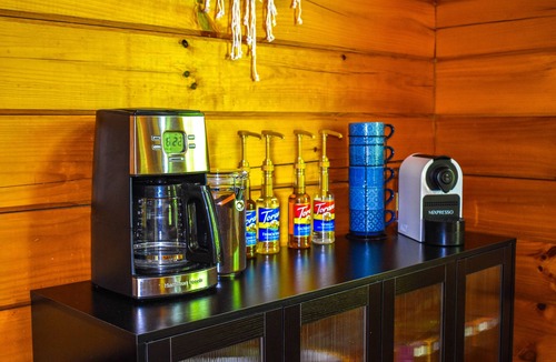 French Lick Cabin | Secluded Cabin That Sleeps 12 with Loft Bunkhouse and Game Room