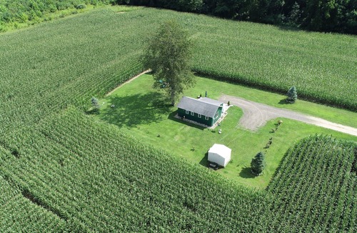 Berrien Springs Cabin | Secluded Country Cabin