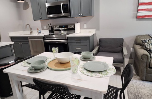 Mancelona Condo | Shanty Creek pet friendly, Sleeps 4. 1 bed 1 bath. boat parking.Golf-POOL