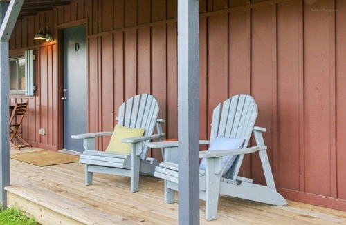Fennville Apartment | Shull Apartment D