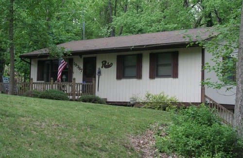 Michiana Cottage | Simple Cottage Set in the Woods by Lake Michigan