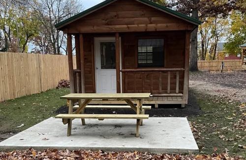 Sister Lakes Other | Sister Lakes Glamping Cabin at Wonder Woods #4