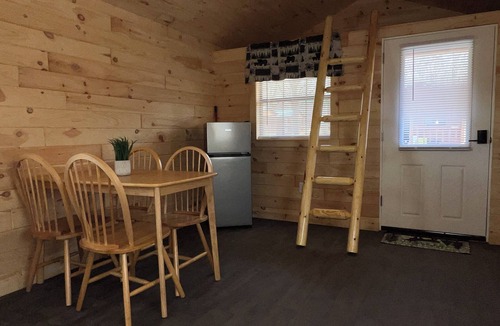 Sister Lakes Cabin | Sister Lakes of Michigan Glamping Cabin #3