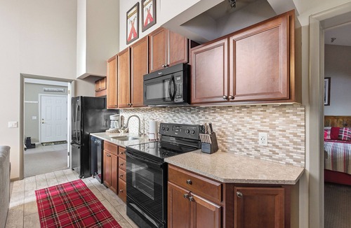 Boyne Falls Condo | Ski in/Ski out Condo at the base of Boyne Mountain-Sleeps 12