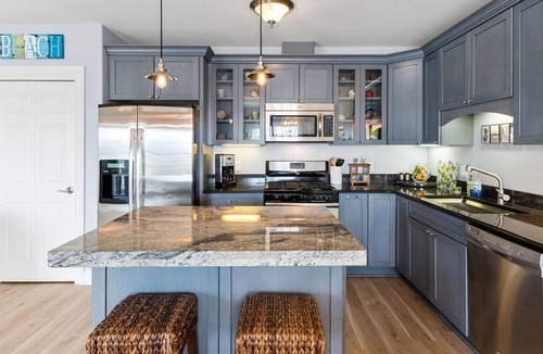 New Buffalo Condo | Skyline View at Bridgewater | Top-Floor Luxury | Walk to Beach & Dining