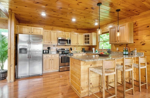 Chalet Village North House | Sleeps 24 | 2 Homes, Hot Tub, Sauna, Movie Theater, Firepit, Pool, Tennis Courts