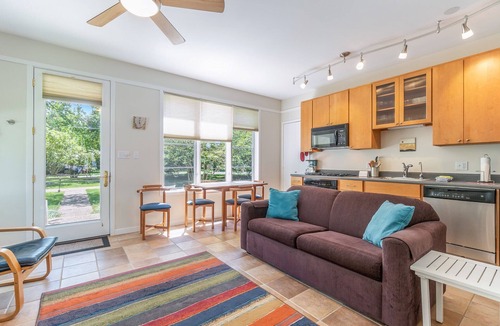 South Haven Cottage | 🏖️ Sleepy Hollow Beach Resort, Cottage 4A – Family Fun on Lake Michigan!