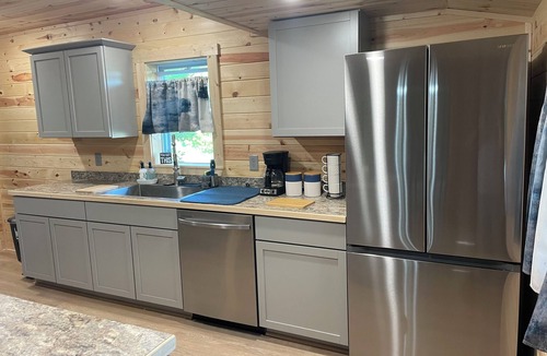 Vanderbilt Cottage | Snow his here sled from your door Cozy 3 bedroom cottage in town-pet friendly!