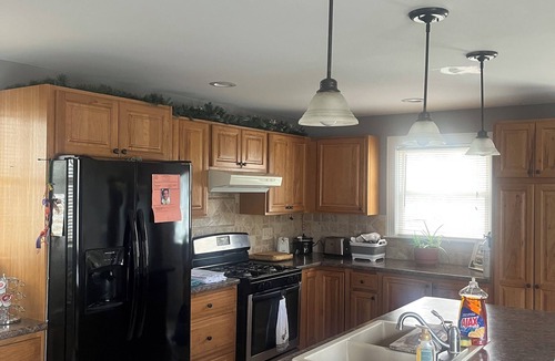 Village of Pewaukee House | Spa House by the beach. Pewaukee Lake