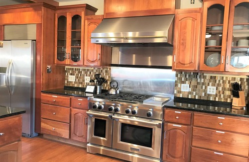 Lake Geneva House | Spacious 4BR Near Lake Geneva - Sparkling Pool - Scenic Views & Game Room