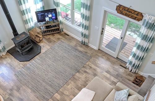 Bohners Lake House | Spacious All Season Lake Front Retreat