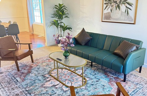Bensenville House | Spacious and Cozy home near O’hare airport