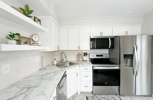 Evansville House | Spacious Comfy Evansville Home w/Patio, Foosball & Yard Sleeps 8