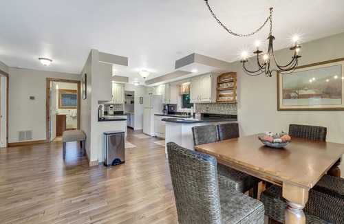 Boyne City House | Spacious, cozy, private setting home close to Boyne Mountain and Deer Lake