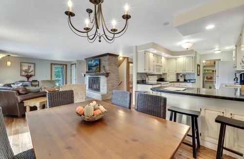 Boyne City House | Spacious, cozy, private setting home close to Boyne Mountain and Deer Lake