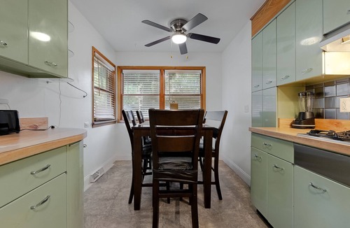 Elgin House | Spacious Family Home with Game Room, 3 Beds 2 Bath