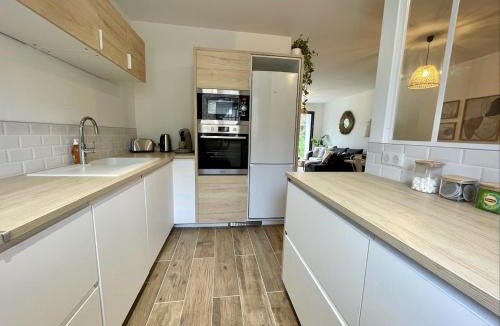 Vertou House | Spacious house for up to 10 people in Vertou