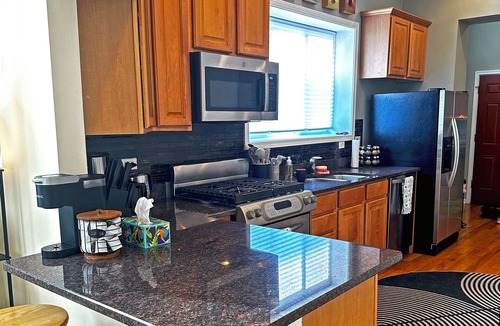 River West Condo | Spacious & Modern 3BD/2BA Home- Garage Parking!