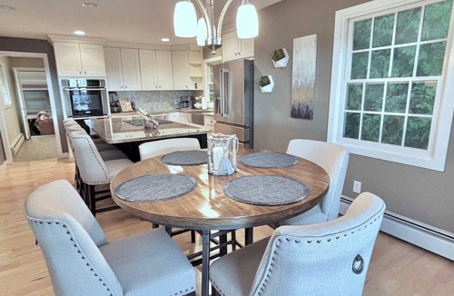 Suttons Bay House | Spectacular Suttons Bay Stay - Game Room, Kayaks, Pizza Oven & More!