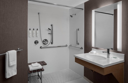 Grand Rapids Hotel | SpringHill Suites Grand Rapids Airport Southeast