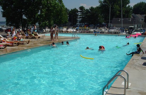 Holland Condo | Staterooms 2N, Waterside View, heated pool, near Holland State Park Beach