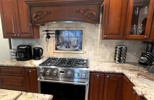 Belmont Shore House | Steps from the sand, well-stocked, clean, family beach home. AC & easy pkg.
