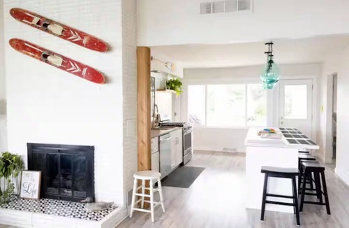 La Porte House | Stone Lake Lookout