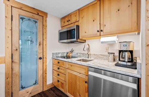 Glen Arbor Condo | Stony Brook 24 | Top Floor, Heated Pool, Lake Michigan View