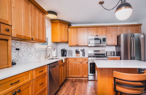 Powers Lake House | Storybook 3BR Cottage Near Golf, Ski & Lake Geneva