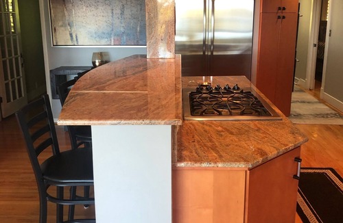 Saugatuck House | Stunning Lake View, Remodeled Home -Close to Oval Beach-Very clean