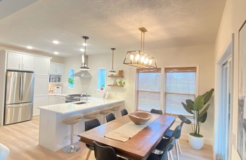 South Haven House | Summer South Haven Getaway, close to town and the beach