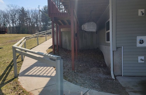 Smyrna House | Sunny Dock Rentals LLC- Tacoma Chain of Lakes-3 Lakes, wheelchair accessible