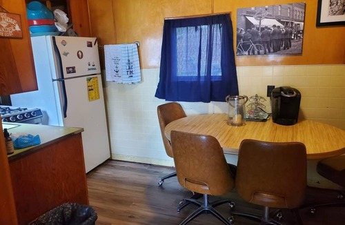 Manistique Cabin | Sunset Hideaway on Indian Lake(#8) : Summer Splash at Indian Lake – Book Your Lakeside Escape