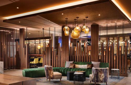 Lake Forest Hotel | The Forester Hotel, part of Unscripted by Hyatt