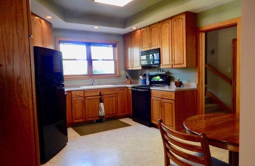Garden House | The Garden Grove Apartment: 40-Acre Forest Retreat & Historic Lodge near Lake MI