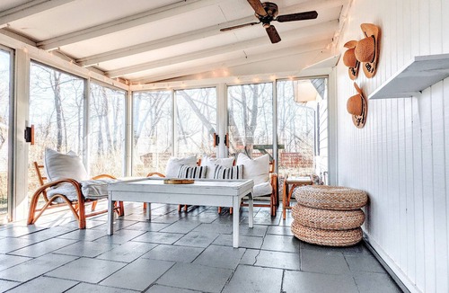 Three Oaks House | The Hickory House - Walk to Downtown Three Oaks - Week Stay Discount