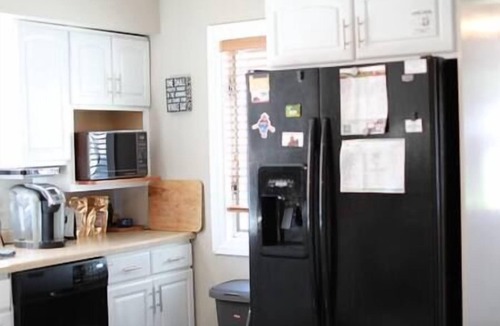 Escanaba House | The HighBanks- Full Breakfast included, Beautiful Lakeview!