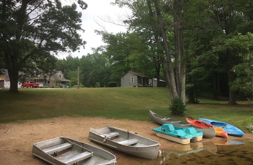 Walkerville House | The Last Resort: cabin 1