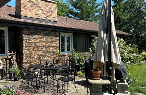 Thayer House | The Perfect Family Relaxation