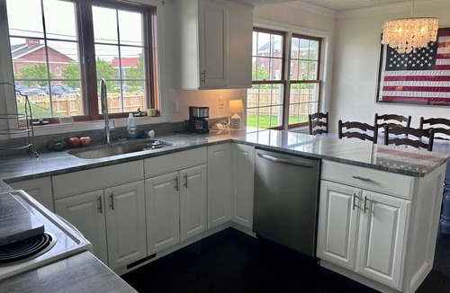 Greencastle House | The Ranch@DePauw is available August, 4 bedrooms. Modern, clean, Greencastle, IN
