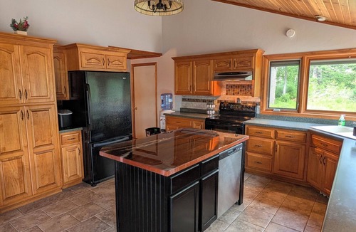 Abrams House | The River House - A Packer Country Retreat: Hike, Fish, ATV, Kayak, Pet friendly