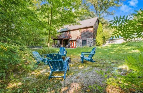 Traverse City House | The Stonewater Lodge