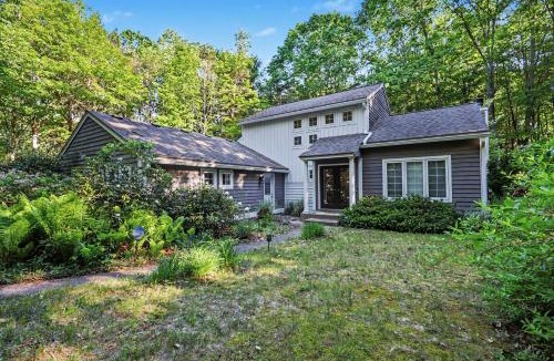 West Olive House | The Whitney House