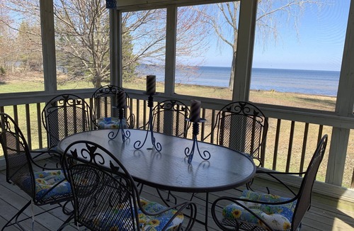 Ingalls House | Three Bedroom House on 10 acres with 350 ft. Sand Beach on Lake Michigan.
