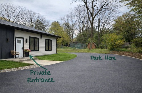 Delafield House | Tranquil 1 bedroom in-law suite - walking distance to downtown Delafield