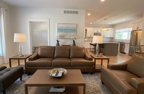 Bridgman House | Tranquil and Stunning Farmhouse in the Heart of Harbor Country . A+ Location!