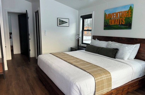 Iron Mountain Hotel | Tranquil Cabin Perfect for Adventurous Outdoor Escapes Near Local Attractions