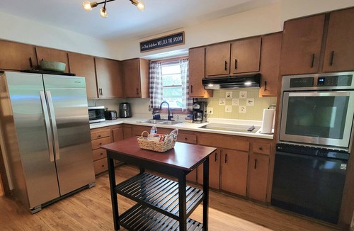 Gills Rock House | Tranquil - North Porch Cottage - New AC - KING & QUEEN beds